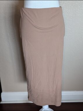 Timing Ribbed Maxi Skirt in Taupe